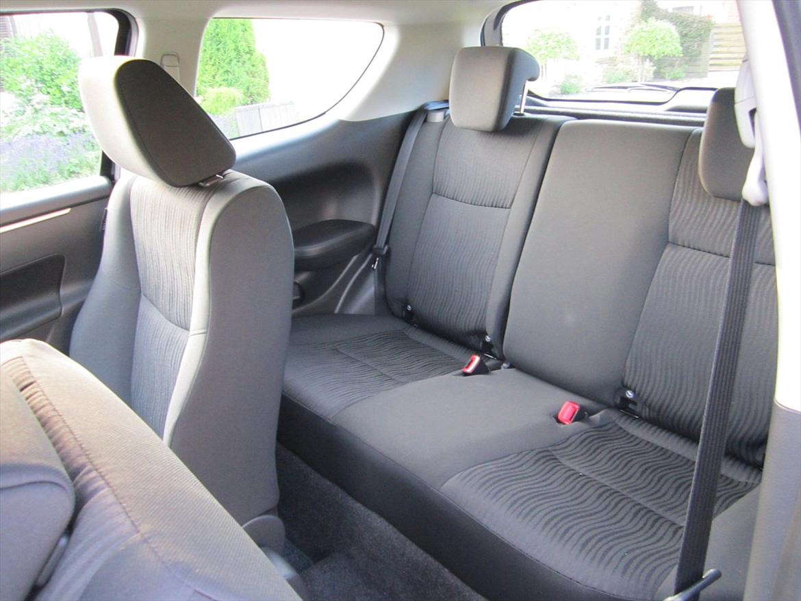 Suzuki Swift GL Aircon ECO billede 15