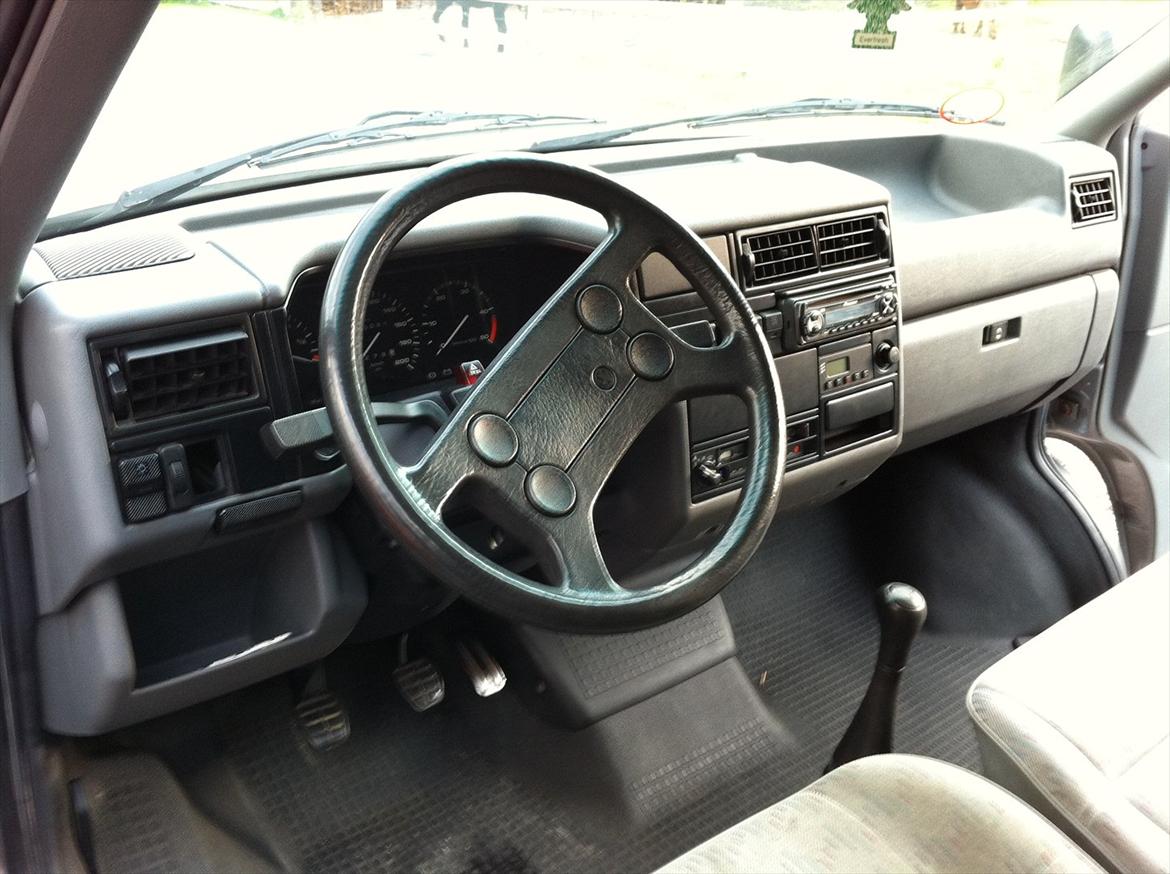 VW Transporter 2,4D Allrounder [SOLGT] billede 2