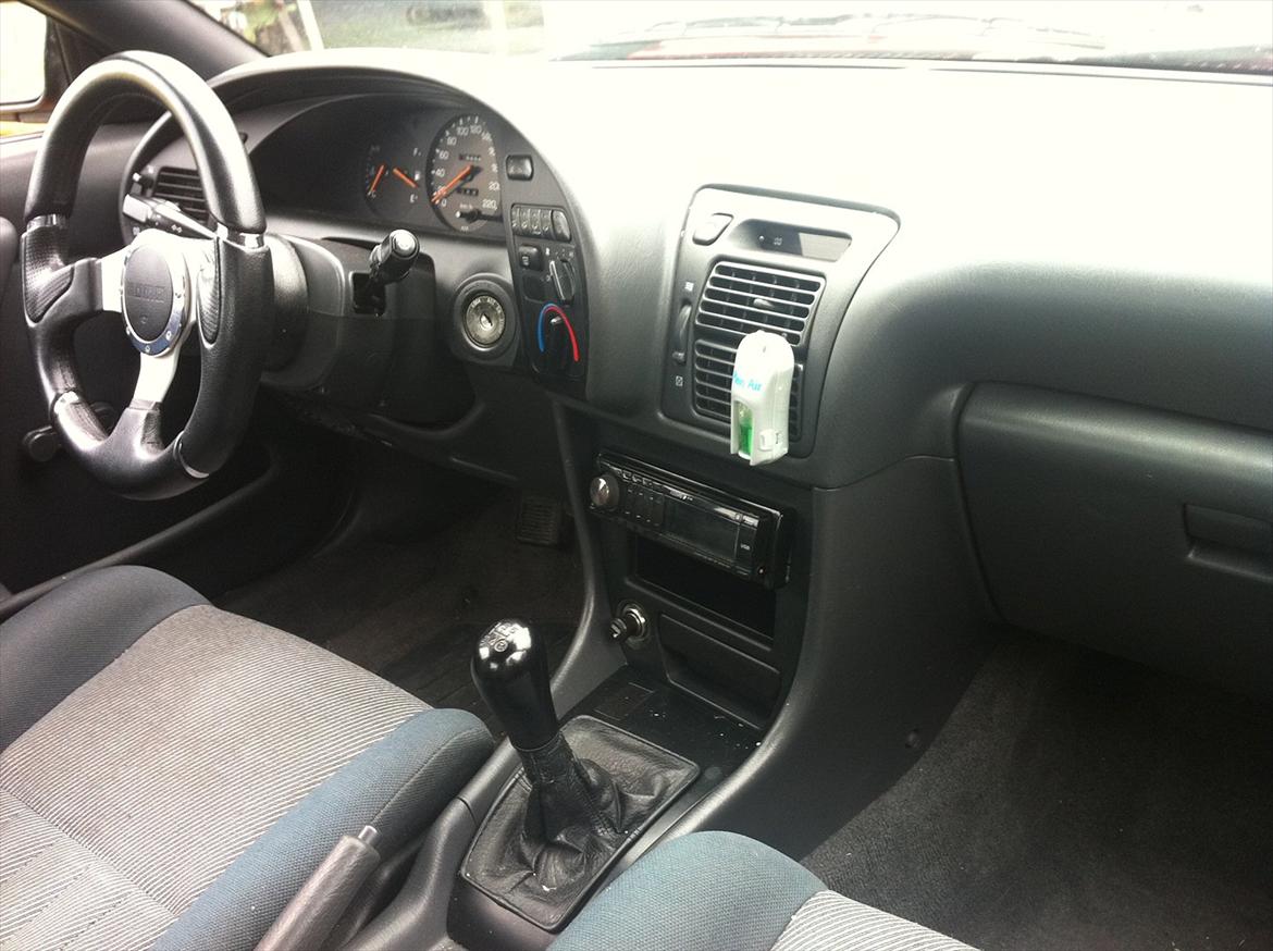 Toyota celica AT 180 1,6  - efter lidt aftørring:) som ny:) billede 11