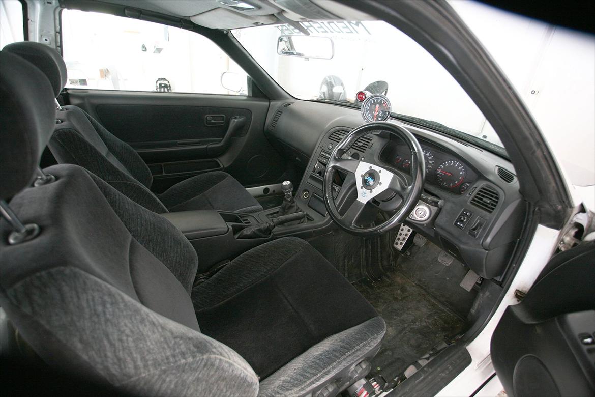 Nissan Skyline R33 billede 8