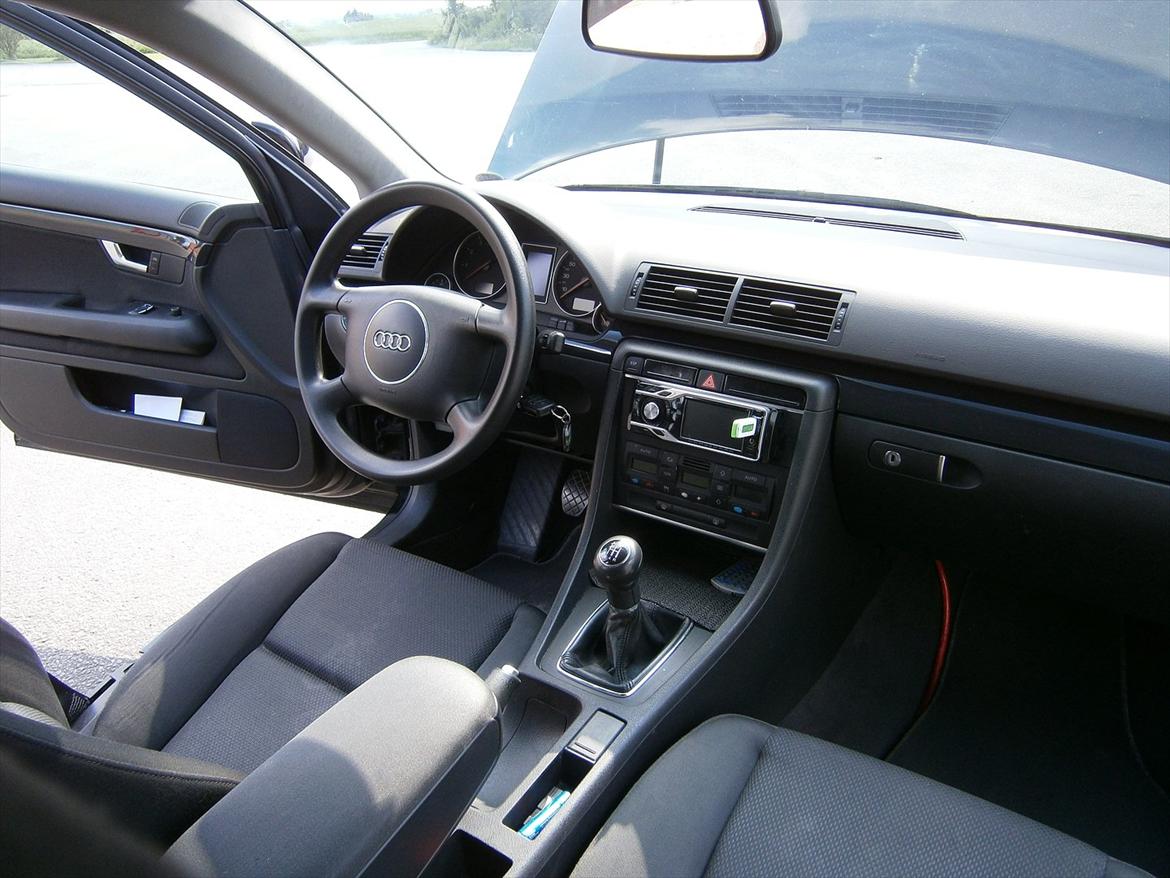 Audi A4 limo billede 7