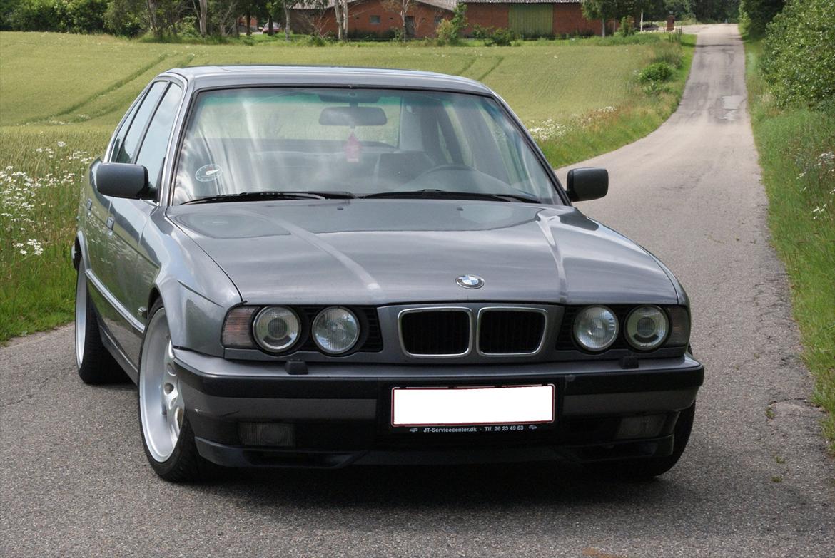 BMW 540i billede 1
