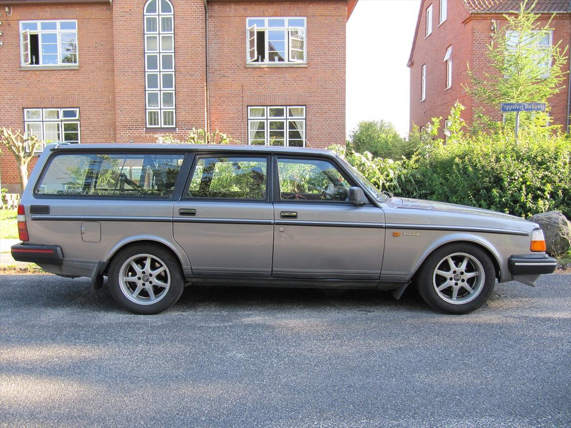 Volvo 240 GLE billede 4