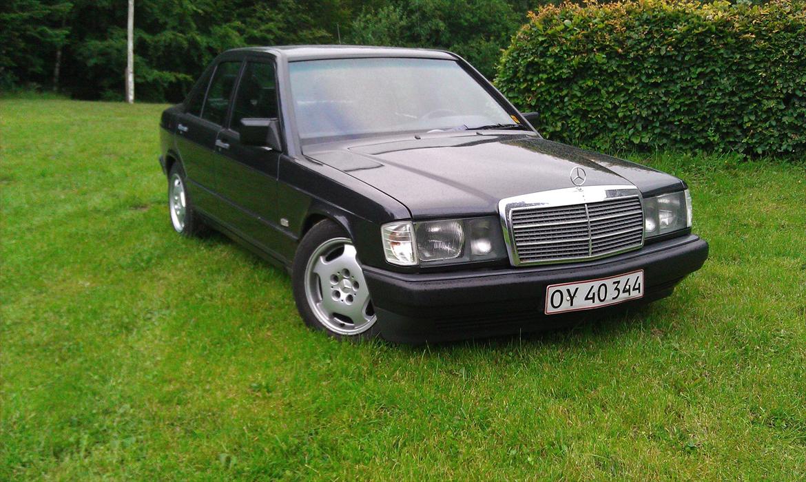 Mercedes Benz 190e (solgt) billede 2