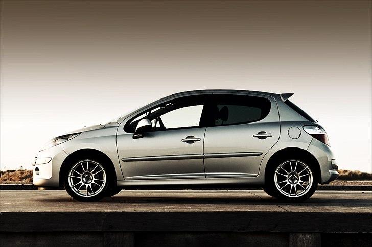 Peugeot 207 1.4 Comfort Plus billede 11