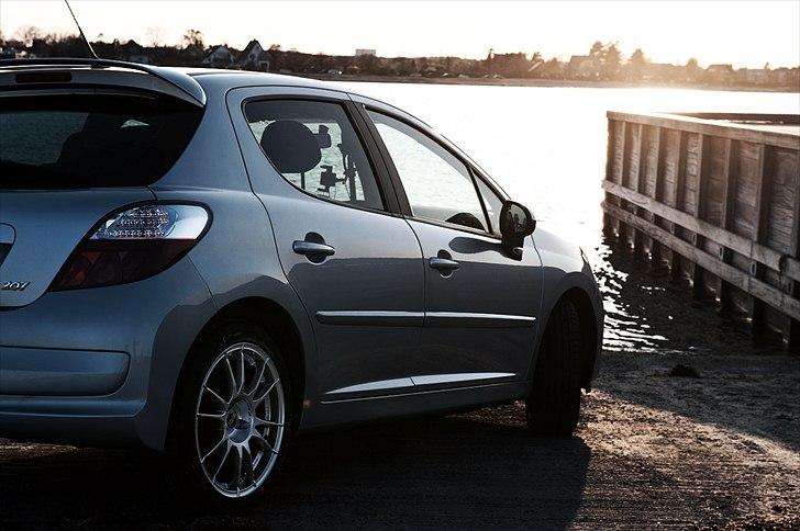 Peugeot 207 1.4 Comfort Plus billede 9