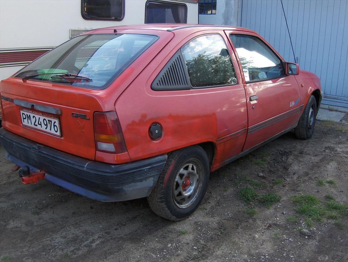Opel Kadett E billede 2