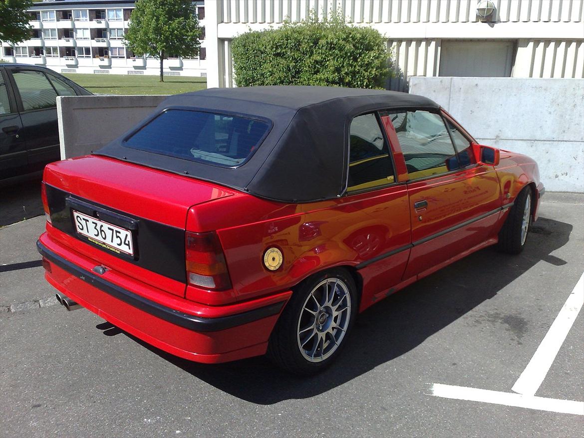 Opel Kadett 2.0 GSI 16V Cabriolet [tidl. bil] billede 11
