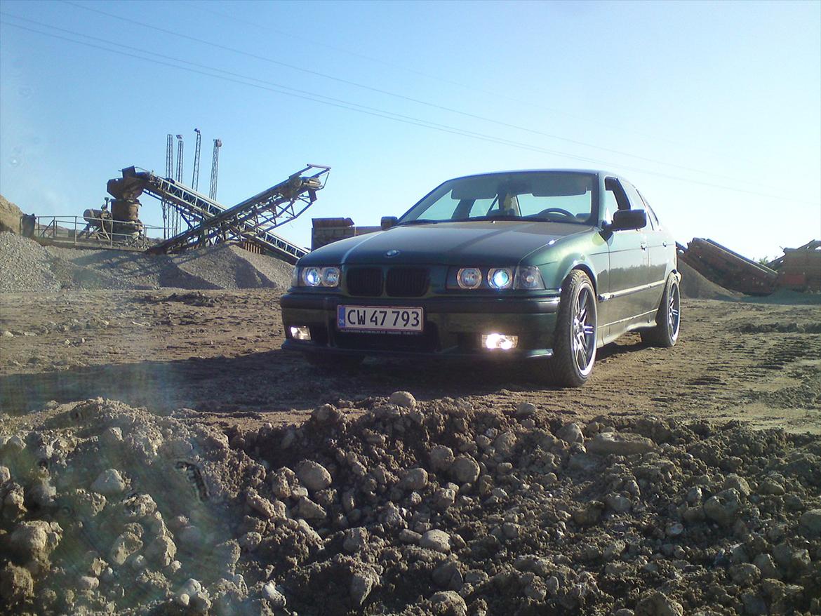 BMW 318i billede 3