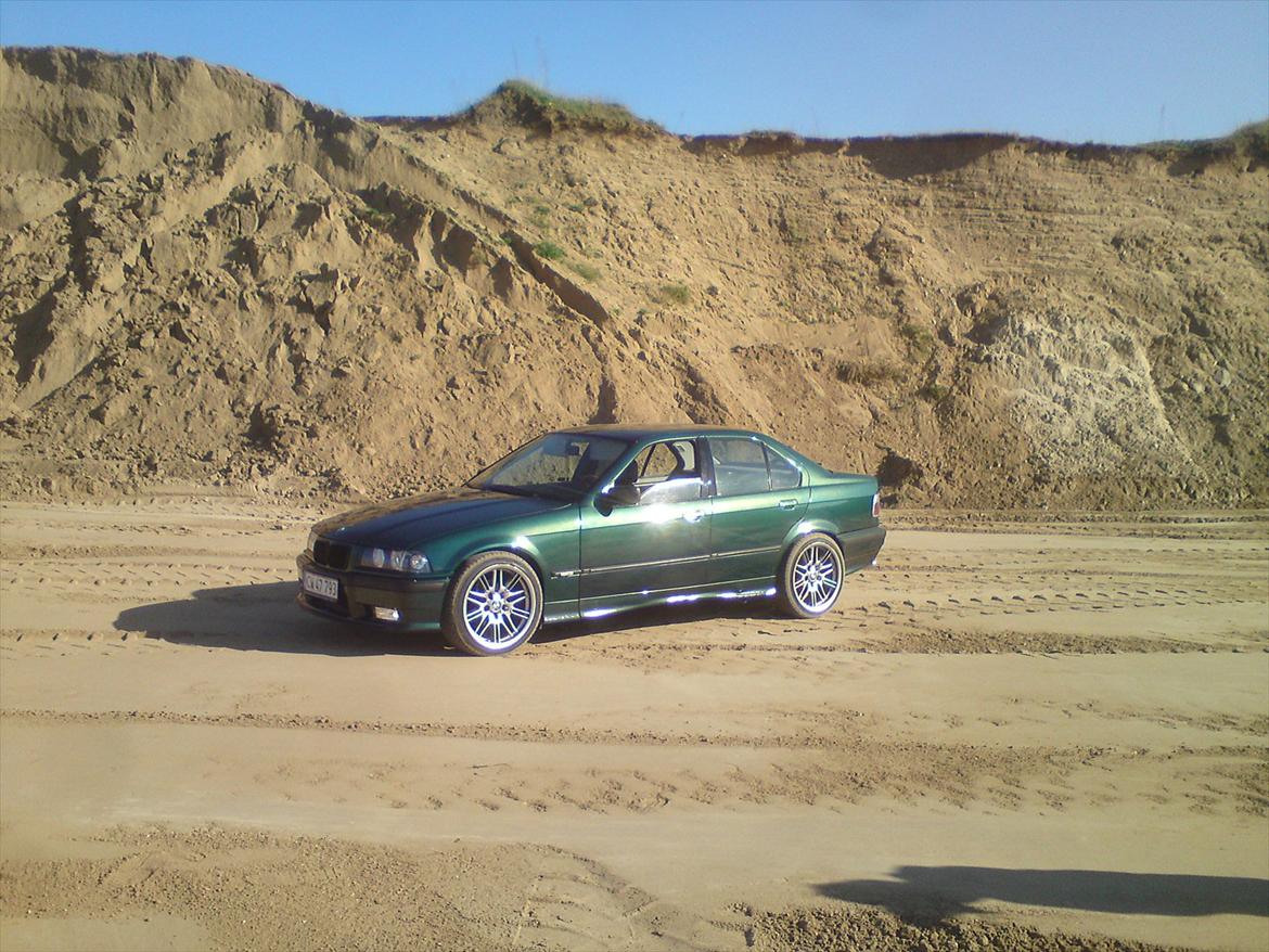 BMW 318i billede 4