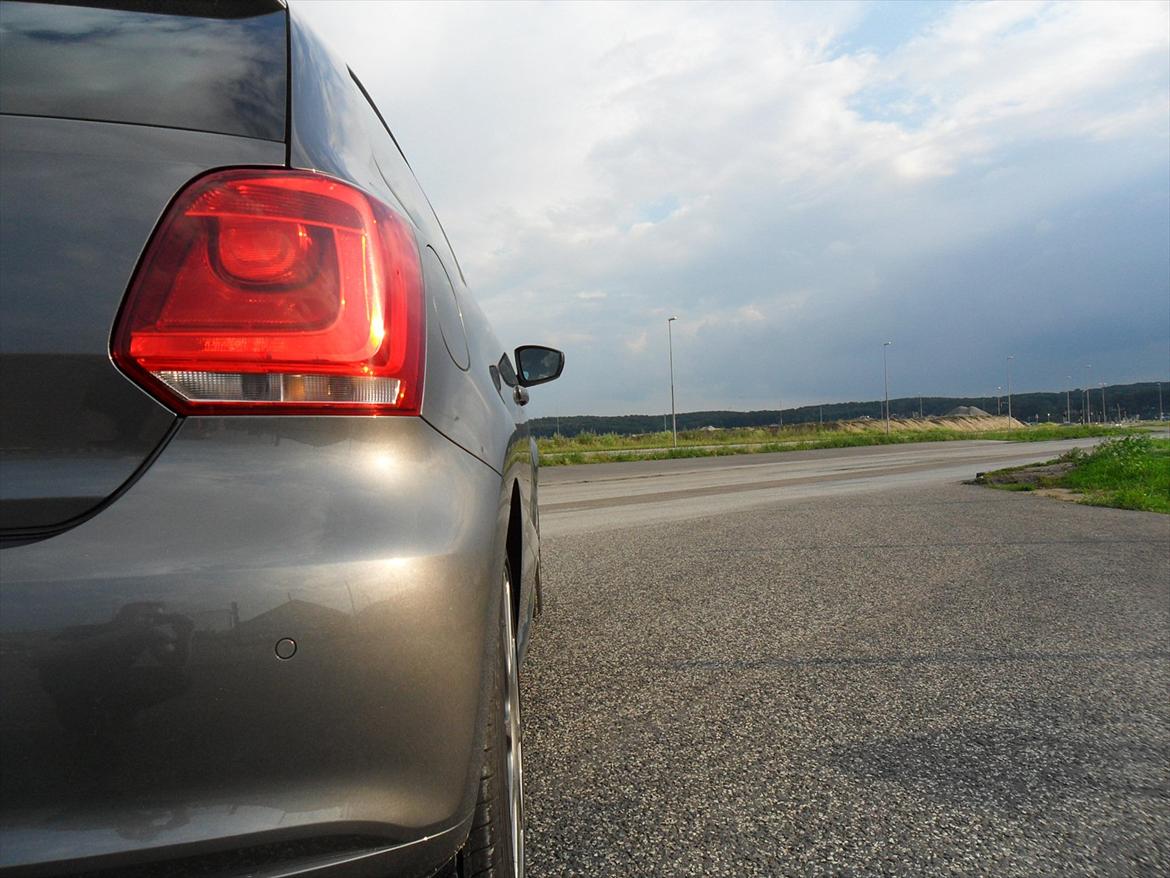 VW Polo 6R 1,2 TSI Highline -Solgt- - Så ren at jeg kan spejle mig ;-) billede 18