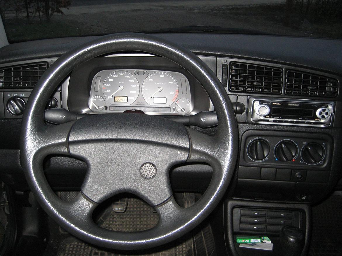 VW Golf III 1,9 GTD Solgt billede 6