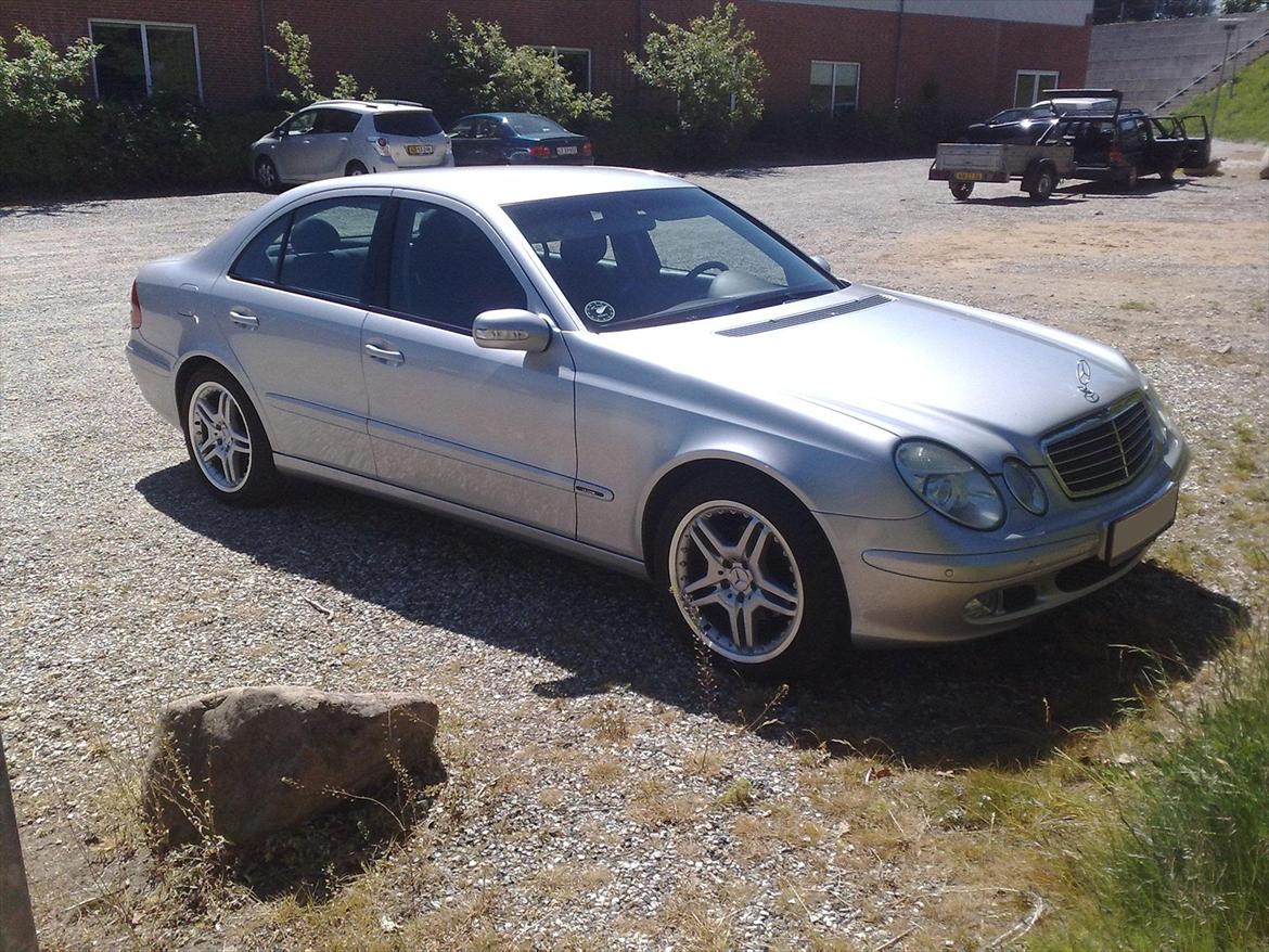 Mercedes Benz E 270 cdi aut classic billede 2