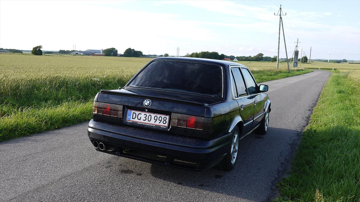 BMW E30 320i /323i  billede 9