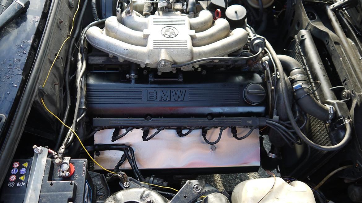 BMW E30 320i /323i  billede 14