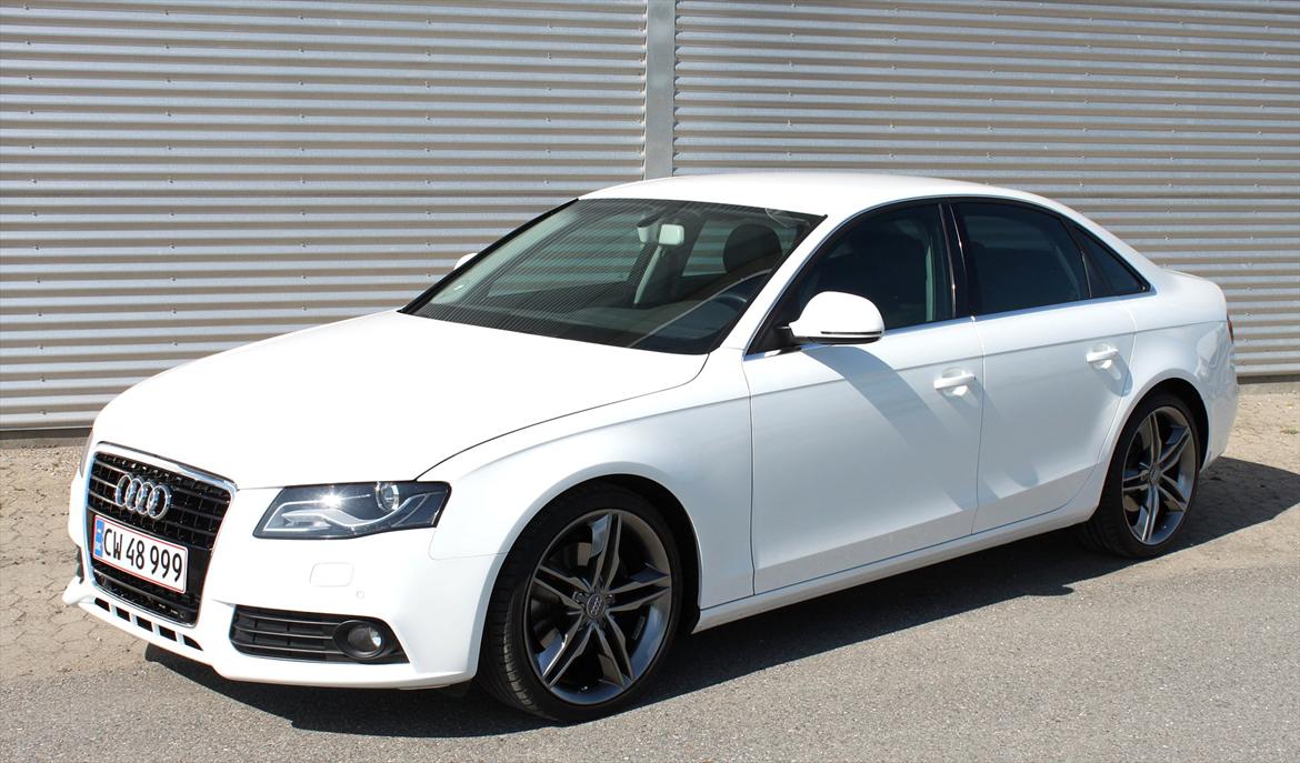 Audi A4 2,0 TDI - 143 HK billede 3