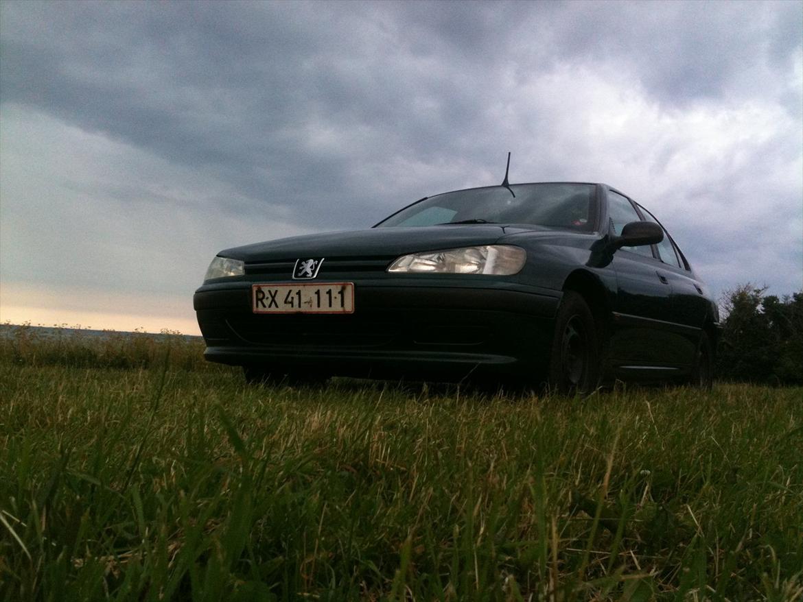 Peugeot 406  4D billede 2