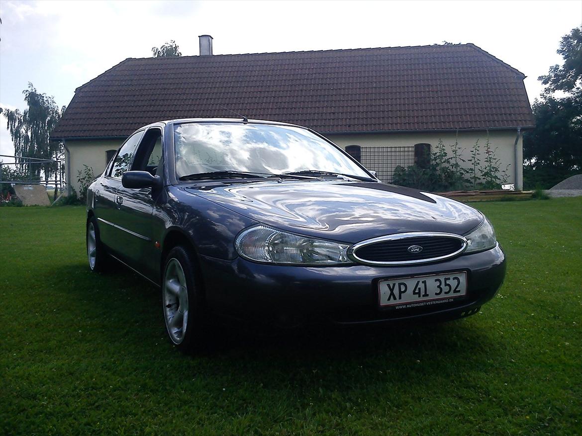 Ford Mondeo MK2 2.0  billede 4
