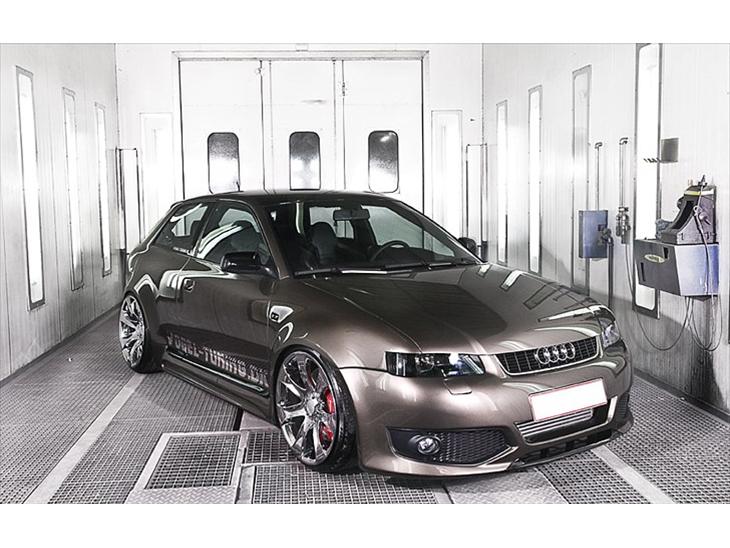 {{currentPhoto.altText}} billede {{currentPhoto.number}}