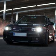 VW Golf R32 4Motion