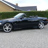 BMW E36 325i cabriolet