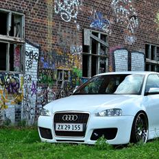 Audi A3 1.8T •Airride•