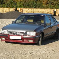 Opel Senator A