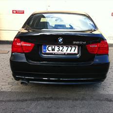 BMW 320d E90