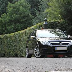Opel Vectra C 2.0 Turbo Elegance Wagon