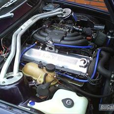 BMW E30 320i eta 2,7 SOLGT