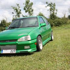 Opel Kadett E