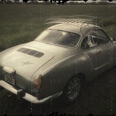 VW Karmann Ghia