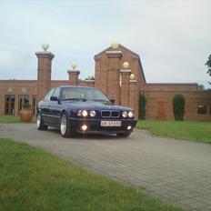 BMW e34 540ia V8 