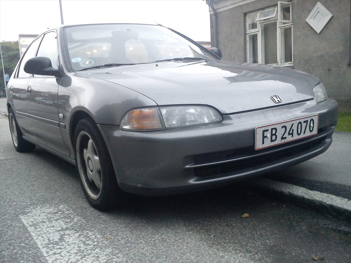 Honda civic 1,6 vtec billede 3