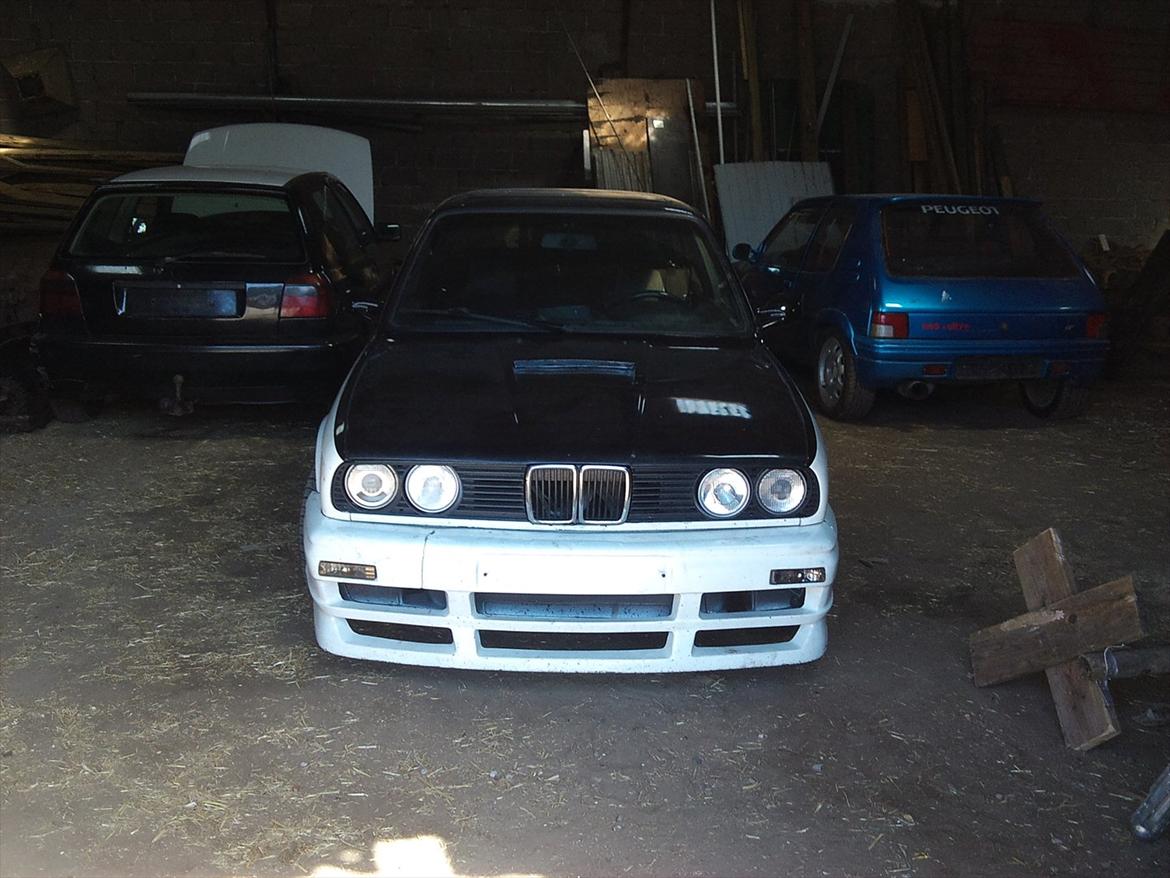 BMW e30 325i min gamle bil billede 6