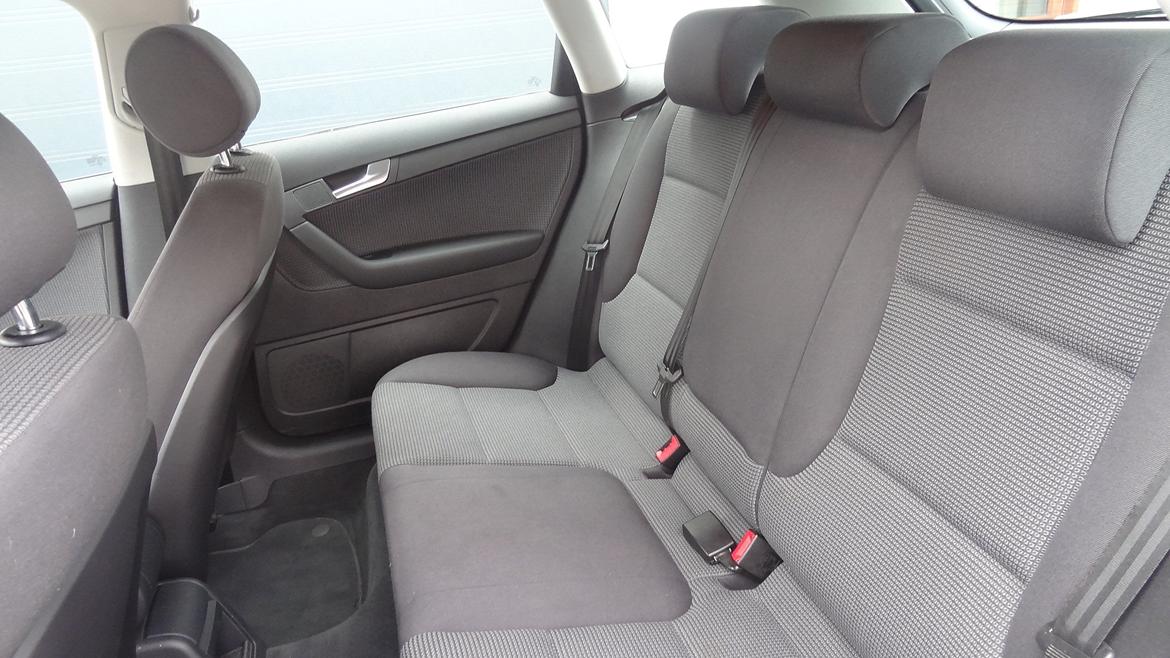 Audi A3 Sportback 1.6i SOLGT billede 9