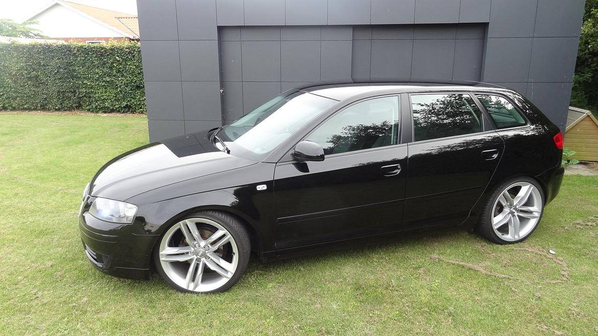 Audi A3 Sportback 1.6i SOLGT billede 11