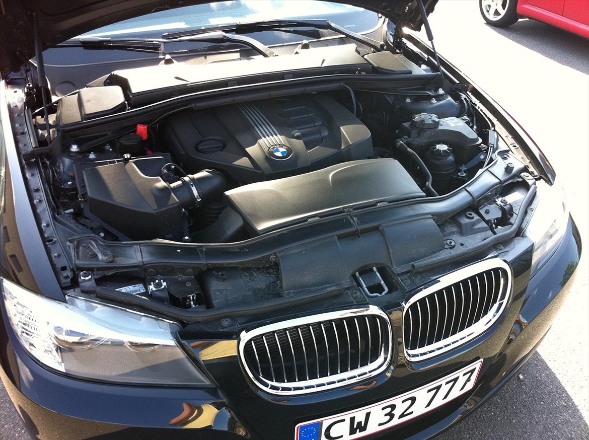 BMW 320d E90 billede 3