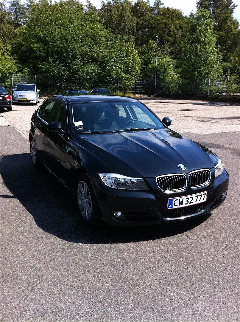 BMW 320d E90 billede 8