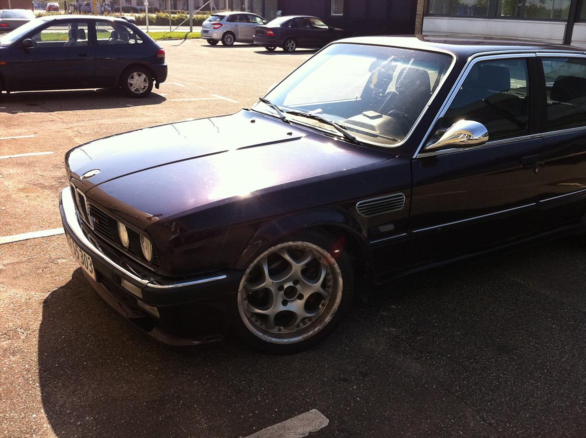 BMW E30 320i eta 2,7 SOLGT billede 8