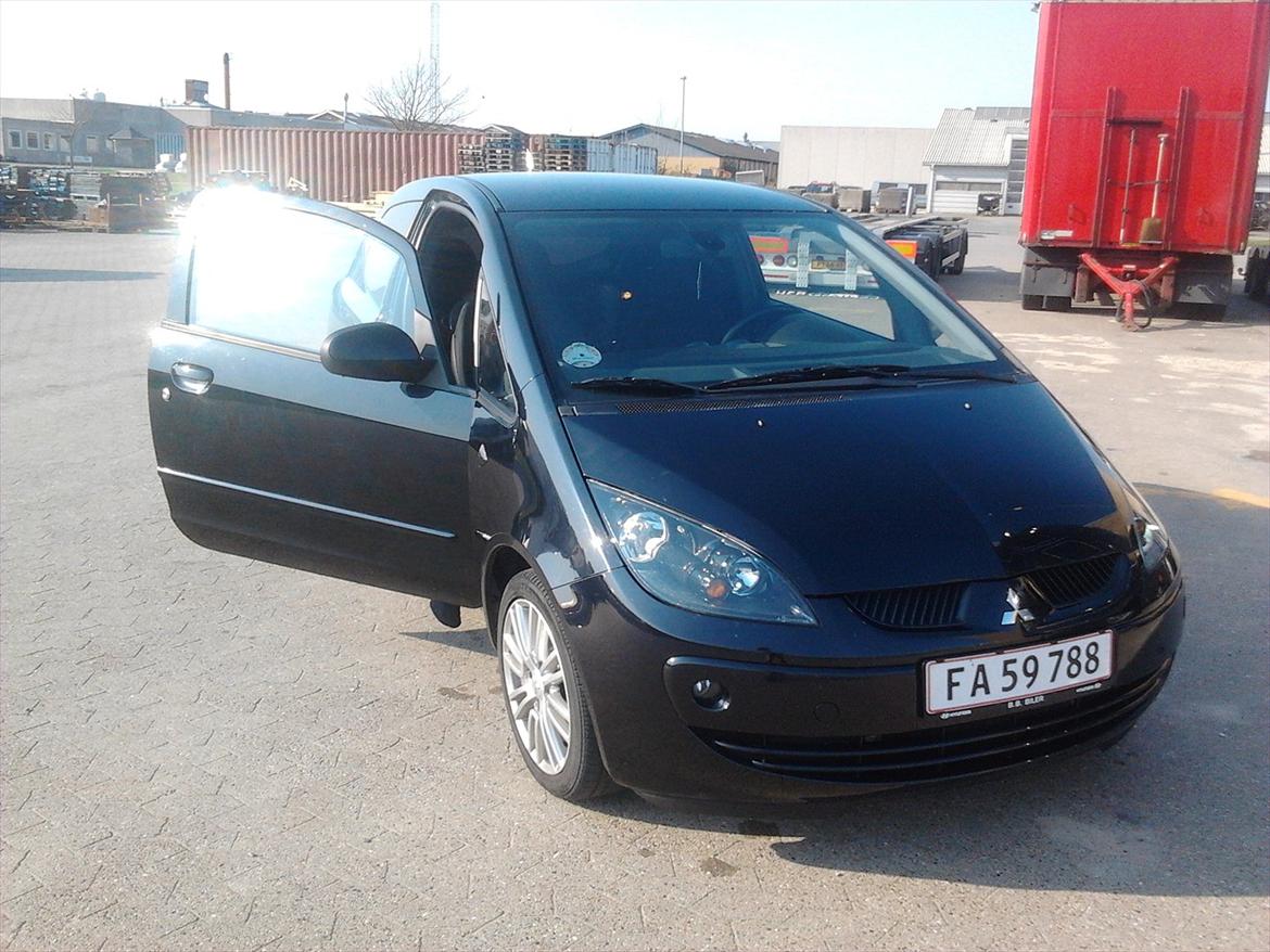 Mitsubishi colt billede 10