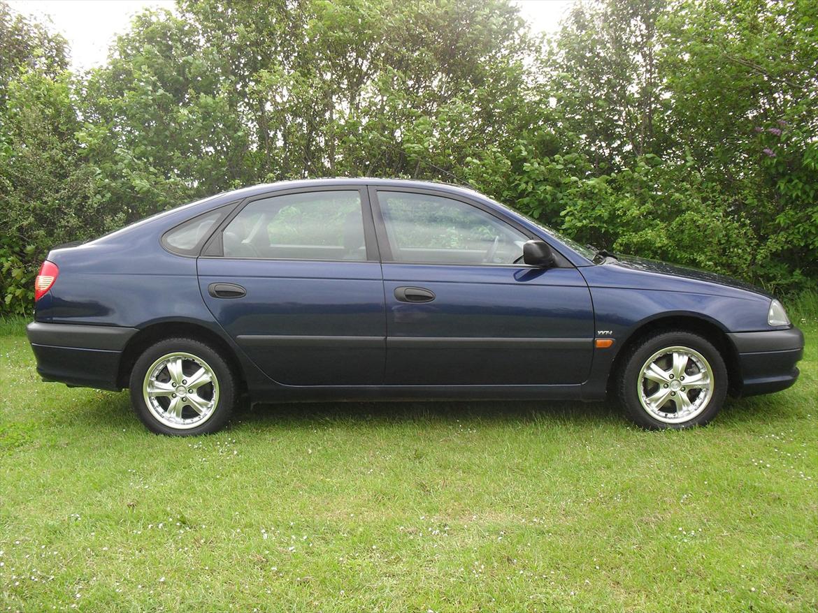 Toyota Avensis Terra  **SOLGT** billede 15