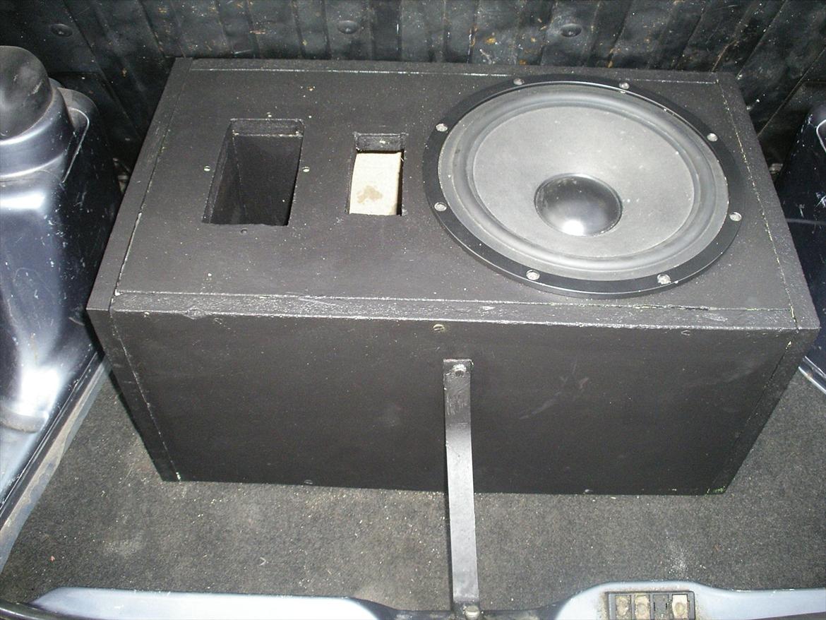 Ford fiesta 1,1 (DØD) - 12" bas billede 7