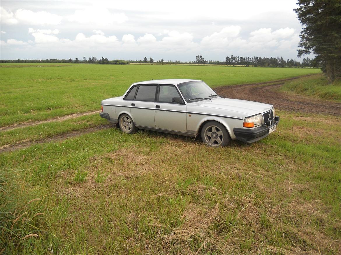 Volvo 240 gl  solgt billede 8