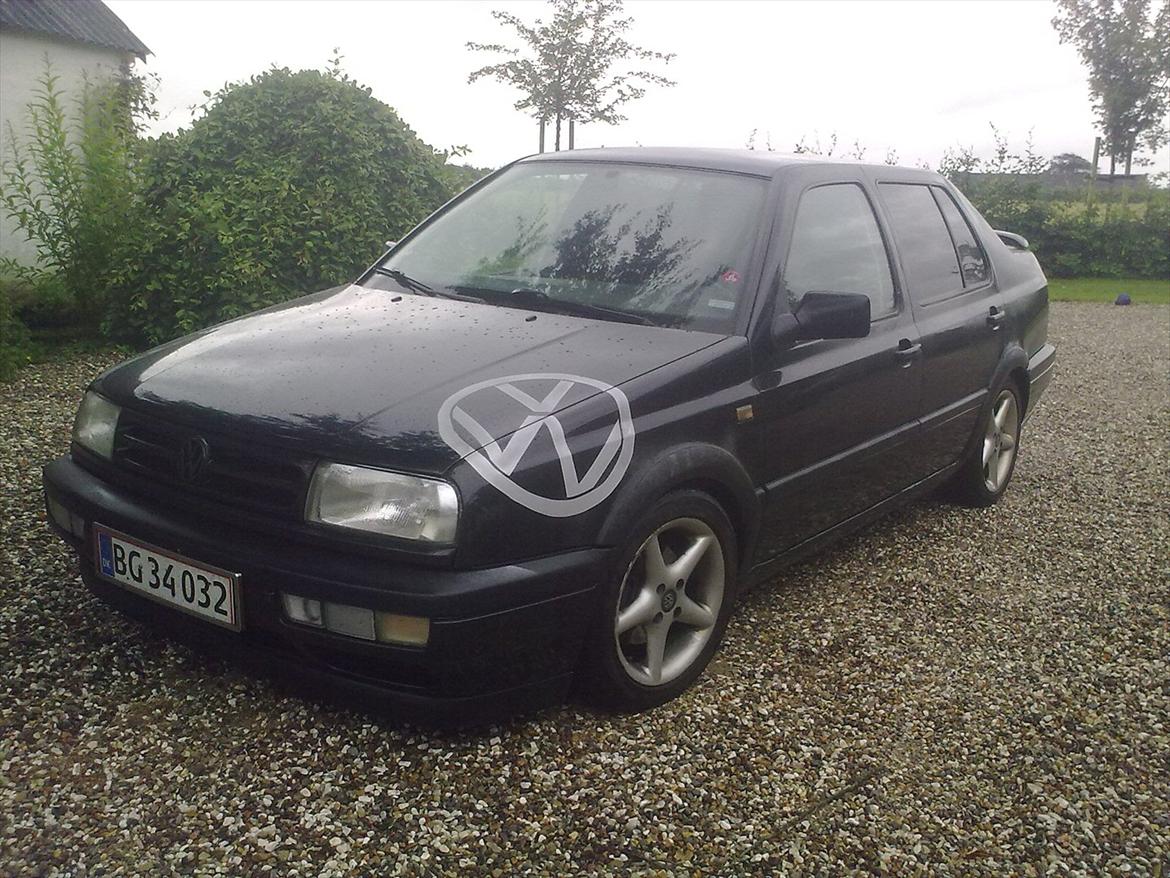 VW Vento 2,0 Konebilen billede 1