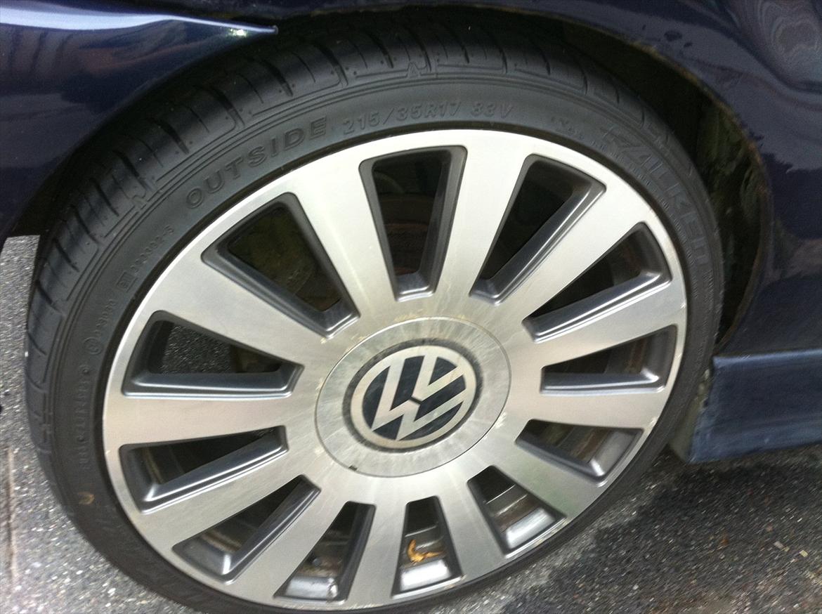 VW polo 6n - Solgt - ved godt at de er lidt store til bilen. men det går lige billede 5