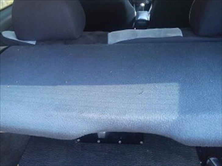 VW polo 6n - Solgt - højtalere er bygget ind således at de ikke kan ses udefra, dette har forhindret en del smadrede bagruder. de spiller dog stadig perfekt. billede 11