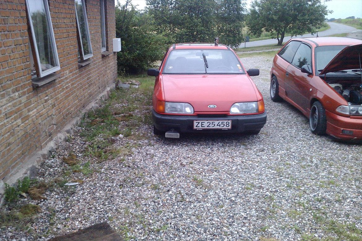 Ford Sierra 1.6 billede 2