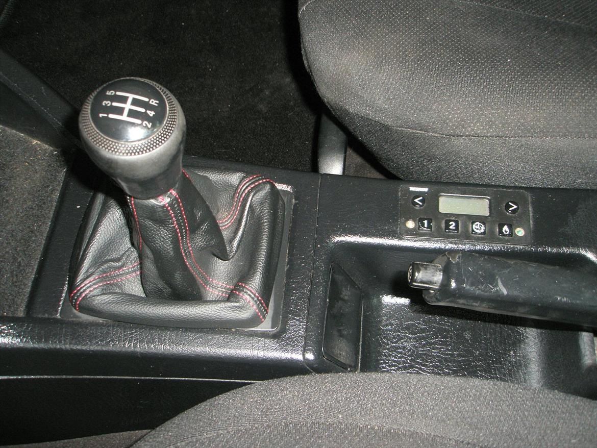 Audi 80  - Ny manchet og kabinevarmer billede 11