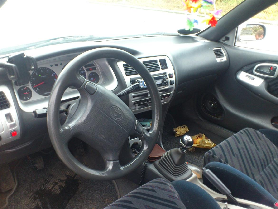Toyota Corolla GSI SOLGT - mangler lige en oprydning :D billede 7